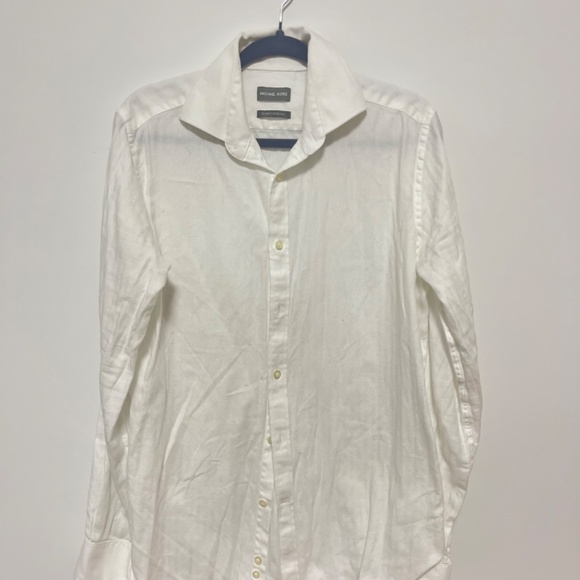 Shirt only used couple of time - Picture 2 of 3